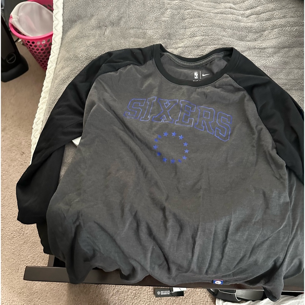 Sixers shirt